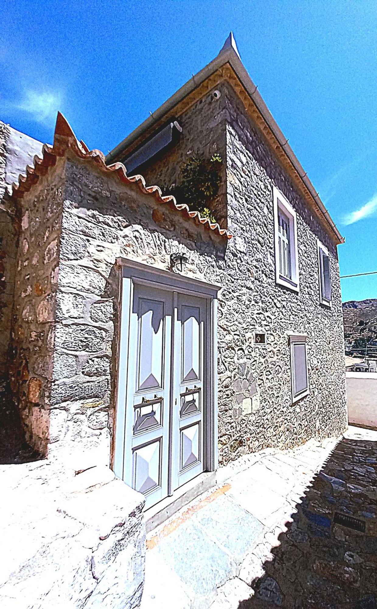 Mansion Alexandri Apartment Hydra  Exterior photo